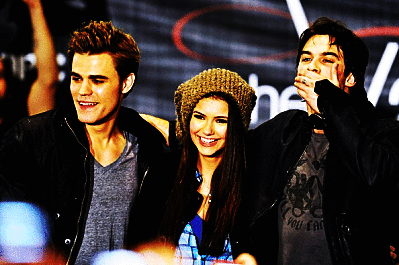Ian Somerhalder GIF. Gifs Filmsterren Ian somerhalder Comic con Melissa benoist Sdcc2015 Mbenoistedit Super meid Jeremy jo 