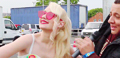 Iggy Azalea GIF. Interview Artiesten Gifs Iggy azalea Bts 