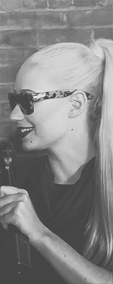 Iggy Azalea GIF. Interview Artiesten Gifs Iggy azalea 
