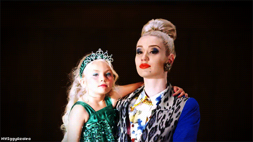 Iggy Azalea GIF. Artiesten Gifs Iggy azalea Stuiteren 