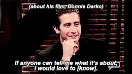 Jake Gyllenhaal GIF. Sexy Gifs Filmsterren Jake gyllenhaal Strip Vampire weekend Het opgeven van het pistool 