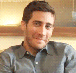 Jake Gyllenhaal GIF. Lol Gifs Filmsterren Jake gyllenhaal Lachend Haha Lach 