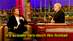 Jake Gyllenhaal GIF. Drinken Roken Gifs Filmsterren Jake gyllenhaal Robert downey jr David fincher 