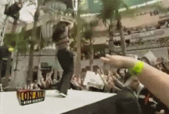 Janet Jackson GIF. Bioscoop Artiesten Janet jackson Gifs Lolly 2 pac 