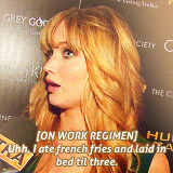 Jennifer Lawrence GIF. Gifs Filmsterren Jennifer lawrence Lachend 