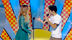 Jennifer Lopez GIF. Artiesten Jennifer lopez Gifs Heet Jlo Adrenalina 