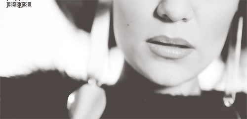 Jessie J GIF. Artiesten Jessie j Gifs Nobodyssgif 