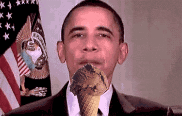 Jon Stewart GIF. Gifs Filmsterren Jon stewart Geamuseerd Popcorn 