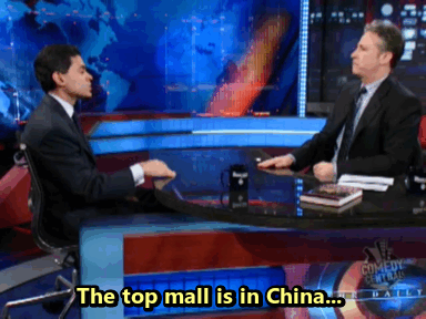 Jon Stewart GIF. Drinken Alcohol Gifs Filmsterren Jon stewart Ellen degeneres Margarita Happy hour 