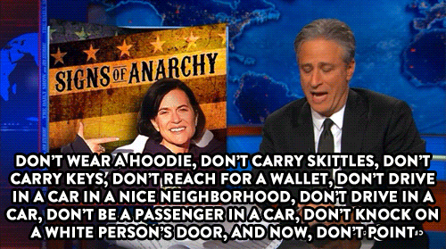 Jon Stewart GIF. Gifs Filmsterren Jon stewart Lachend Giechelen The daily show 