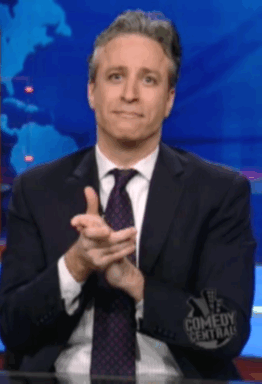 Jon Stewart GIF. Gifs Filmsterren Jon stewart Reactie Gangster Daily show 