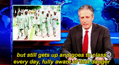 Jon Stewart GIF. Gifs Filmsterren Jon stewart Reactie Daily show Je maniacs 