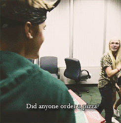 Justin Bieber GIF. Artiesten Justin bieber Gifs Dood Ophalen Schouderophalend Bel me 