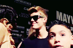 Justin Bieber GIF. Artiesten Justin bieber Gifs Iemand om van te houden Kidrauhl 