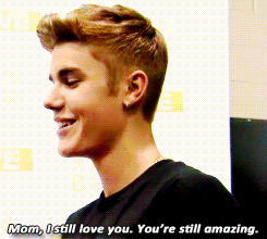 Justin Bieber GIF. Artiesten Justin bieber Gifs Hairflip Saudade 