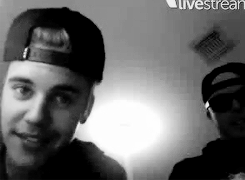 Justin Bieber GIF. Huilen Artiesten Justin bieber Gifs Bieber 