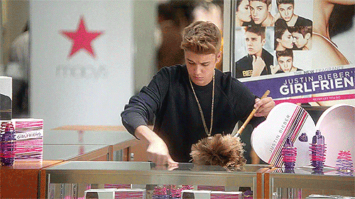 Artiesten Justin bieber Gifs commercieel schoonmaak macys afstoffen 