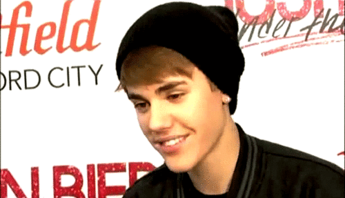 Artiesten Justin bieber Gifs bieber tussen twee varens 