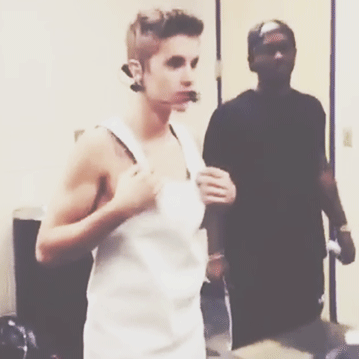 Artiesten Justin bieber Gifs bieber wijzend 