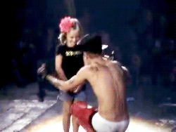 Justin Bieber GIF. Artiesten Justin bieber Omhelzing Gifs Zuigeling 