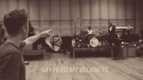 Artiesten Justin bieber Gifs shirtless bieber 