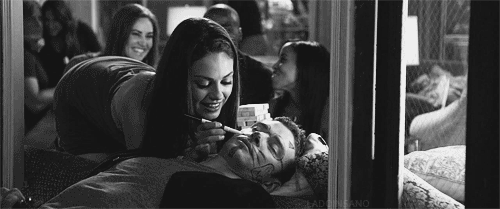 Jongen Meisje Bioscoop Artiesten Film Schattig Justin timberlake Mila Gifs zwart en wit de liefde 