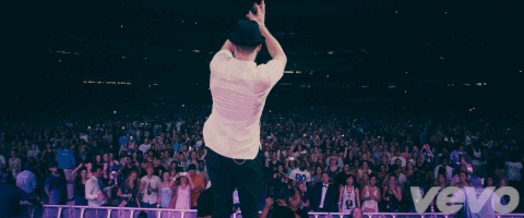 Justin Timberlake GIF. Artiesten Justin timberlake Gifs Vmas Muziekvideo Cry me a river Xx Gifsbyjenny 