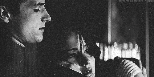 Gifs Filmsterren Jennifer lawrence hunger games katniss Peeta Josh Hutcherson 