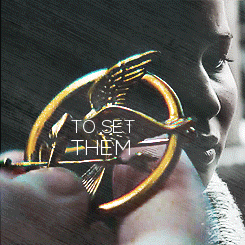 Jennifer Lawrence GIF. Liefde Gifs Filmsterren Jennifer lawrence Katniss Peeta Catching fire Josh hutcherson De gunger spell 