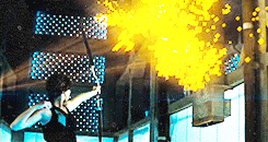 Jennifer Lawrence GIF. Gifs Filmsterren Jennifer lawrence Hunger games Katniss Peeta Josh hutcherson 