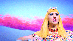 Katy Perry GIF. Video Artiesten Katy perry Gifs Muziekvideo Afgelopen vrijdag nacht 