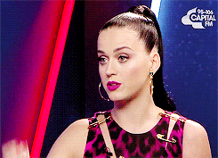Katy Perry GIF. Muziek Beroemdheden Artiesten Katy perry Gifs Knal Muziekvideo California gurls 
