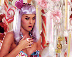 Katy Perry GIF. Artiesten The simpsons Katy perry Sexy Omhelzing Gifs Verdrietig 