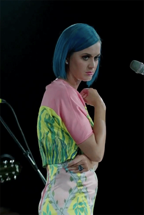 Bioscoop Artiesten Katy perry Gifs geschokt ring las vegas getrouwd Waking Up in Vegas 
