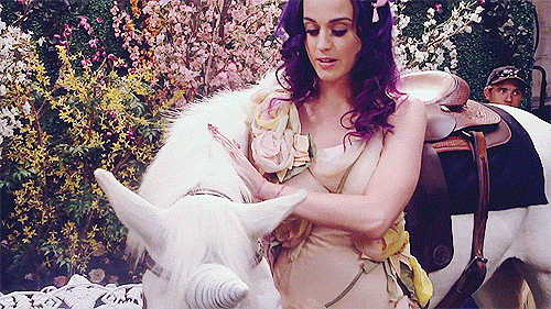 Artiesten ellen Katy perry Gifs dans Ellen DeGeneres richten op 