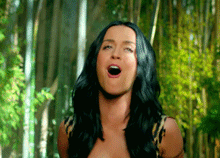 Katy Perry GIF. Artiesten The simpsons Katy perry Sexy Omhelzing Gifs Verdrietig 