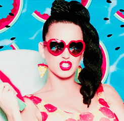 Katy Perry GIF. Beroemdheden Artiesten Katy perry Gifs Katy perry vuurwerk Firework 