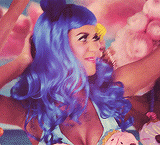 Katy Perry GIF. Muziek Beroemdheden Artiesten Katy perry Gifs Knal Muziekvideo California gurls 