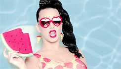 Katy Perry GIF. Artiesten Mode Katy perry Gifs Mtv Emas 2013 