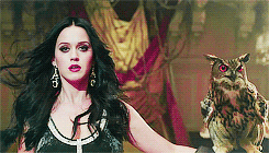 Katy Perry GIF. Artiesten Katy perry Gifs Verdrietig Denk aan je 