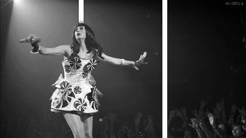 Artiesten Katy perry Gifs muziekvideo roar 