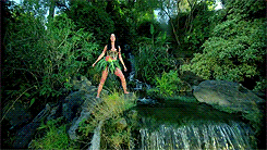 Katy Perry GIF. Muziek Beroemdheden Artiesten Katy perry Gifs Knal Muziekvideo California gurls 