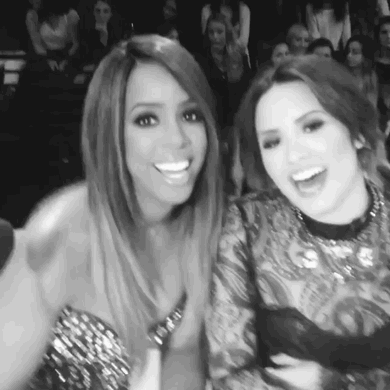Artiesten Gifs Kelly rowland muziekvideo zoent beneden laag 