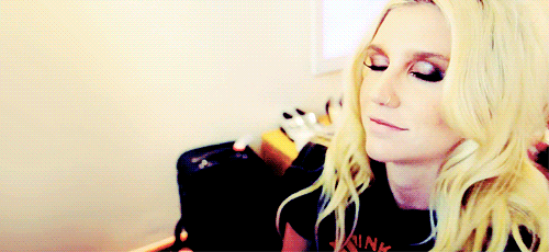 Artiesten Tv Gifs Kesha keha gliter 