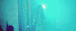 Kesha GIF. Bioscoop Artiesten Gifs Kesha Kijken Knikkend 
