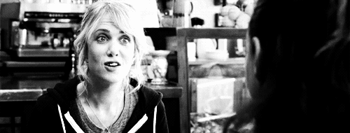 Maya Rudolph GIF. Gifs Filmsterren Maya rudolph Bruidsmeisjes Prettybutt Kristen wigg Bridesmaides 