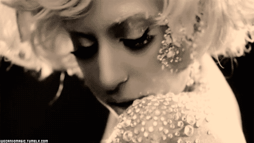 Lady Gaga GIF. Paparazzi Beroemdheden Artiesten Lady gaga Gifs Tanden en kiezen Zwarte lippen Grawl 