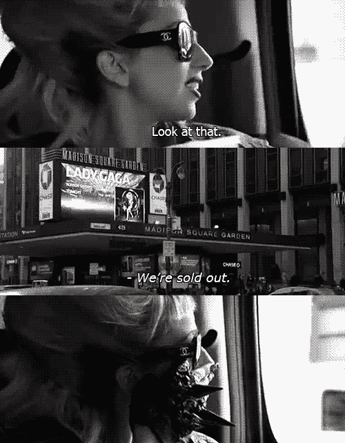 Lady Gaga GIF. Artiesten Lady gaga Gifs Lady gaga s Lady gaga glimlach 