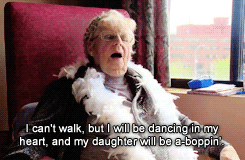 Lady Gaga GIF. Grappig Artiesten Justin timberlake Lady gaga Gifs Gelukkige dans Kristen wiig 
