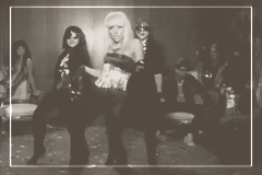 Lady Gaga GIF. Artiesten Lady gaga Mode Gifs Snl Saturday night live Andy samberg 